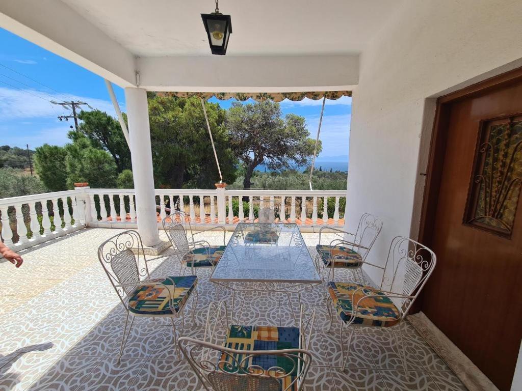 Το Κτήμα Της Ελιάς Του Τάκη Guest House Paralia Demonias Exterior photo